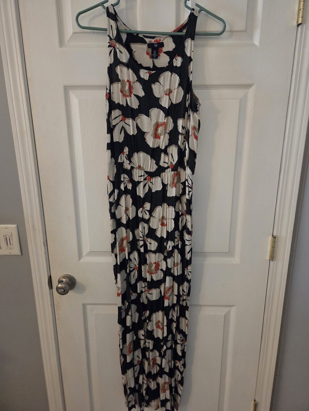 Gap Floral Maxi Dress - Heathered Black with White & Coral Bloom